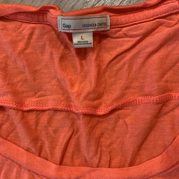 Gap Rayon Sleeveless T-shirt Sz L (Pink Salmon Colour) - Picture 2 of 5